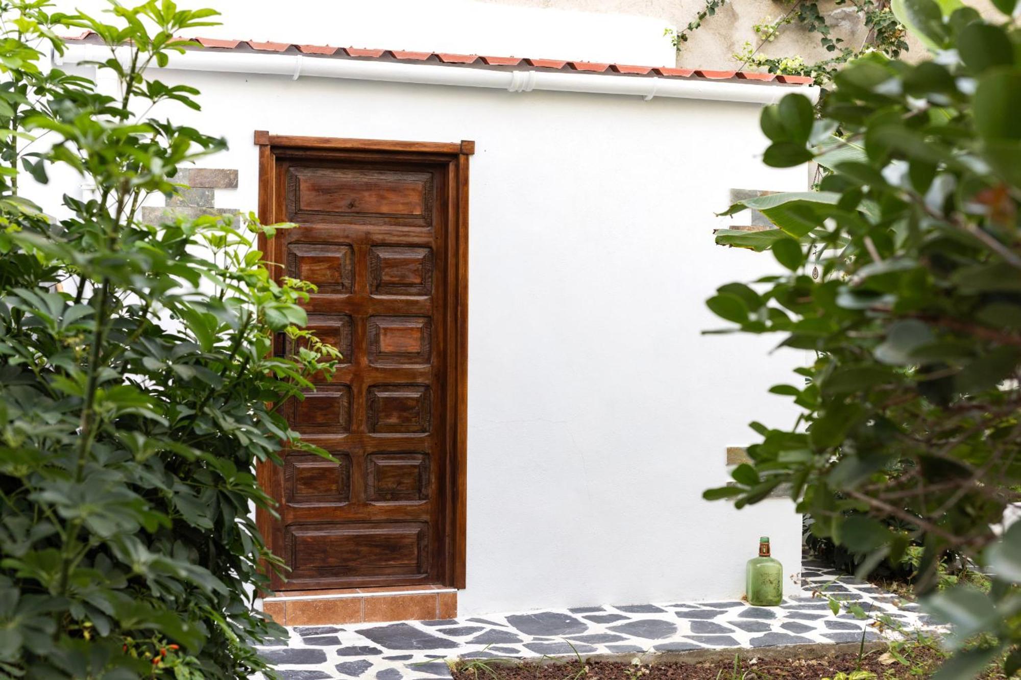 Вилла Garachico Center Secret Garden Экстерьер фото